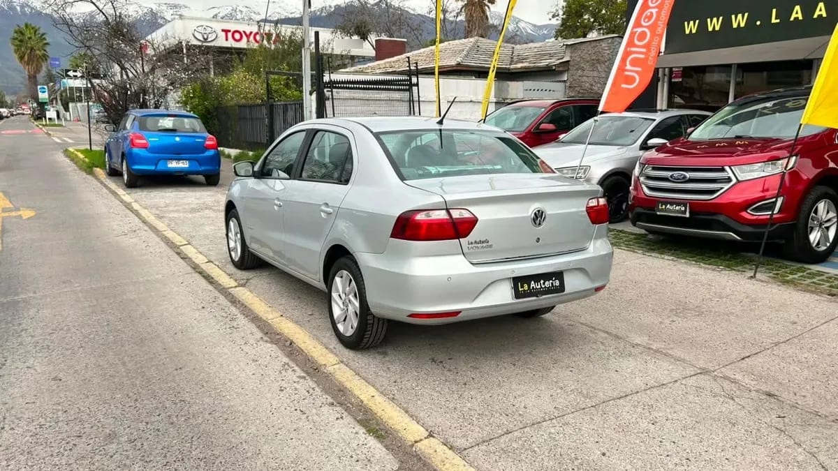 Volkswagen Voyage 1.6 Trendline Ac 2ab año 2022