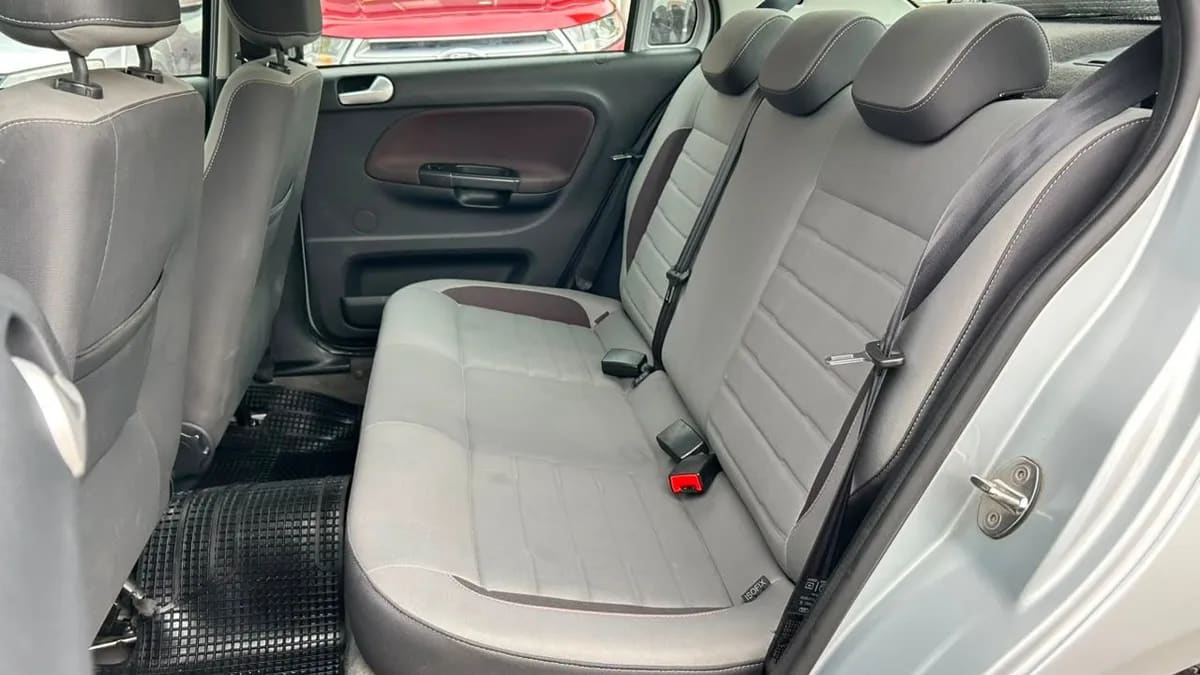 Volkswagen Voyage 1.6 Trendline Ac 2ab año 2022
