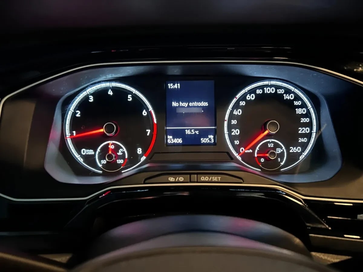 Volkswagen Polo 1.6 Trendline Mt año 2020