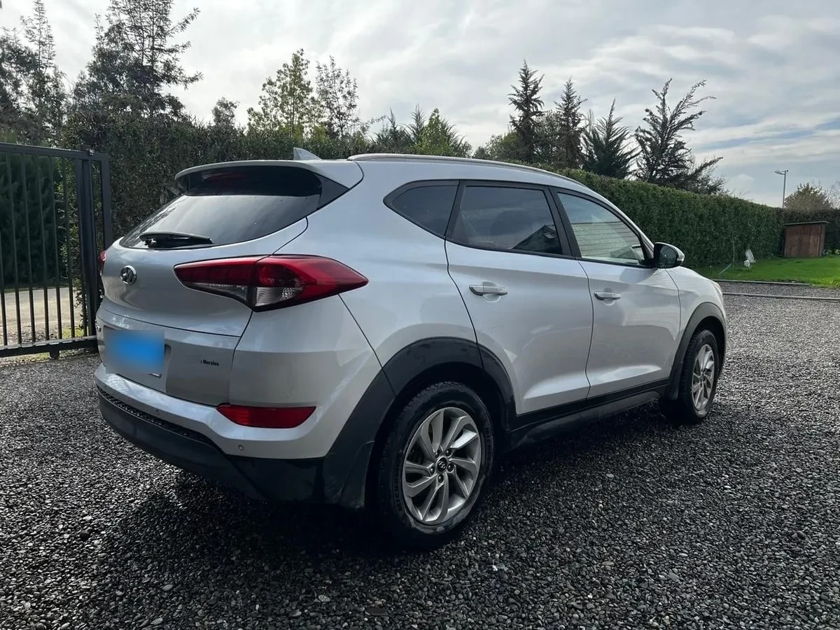 HYUNDAI TUCSON 2.0 Tl Crdi E6 At 4x4 Limited Fl Diesel año 2018