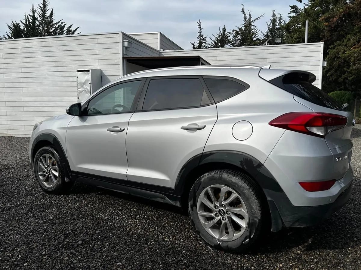 HYUNDAI TUCSON 2.0 Tl Crdi E6 At 4x4 Limited Fl Diesel año 2018
