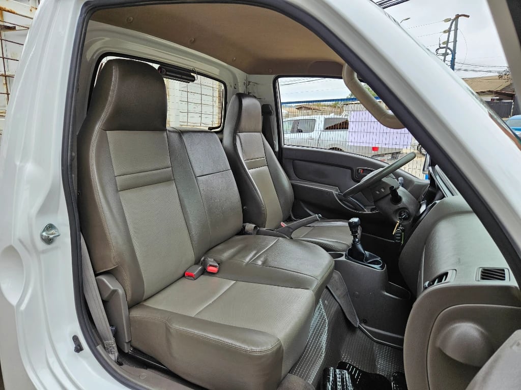 Hyundai Porter Porter C/s 2.5 Diesel C/aire año 2022