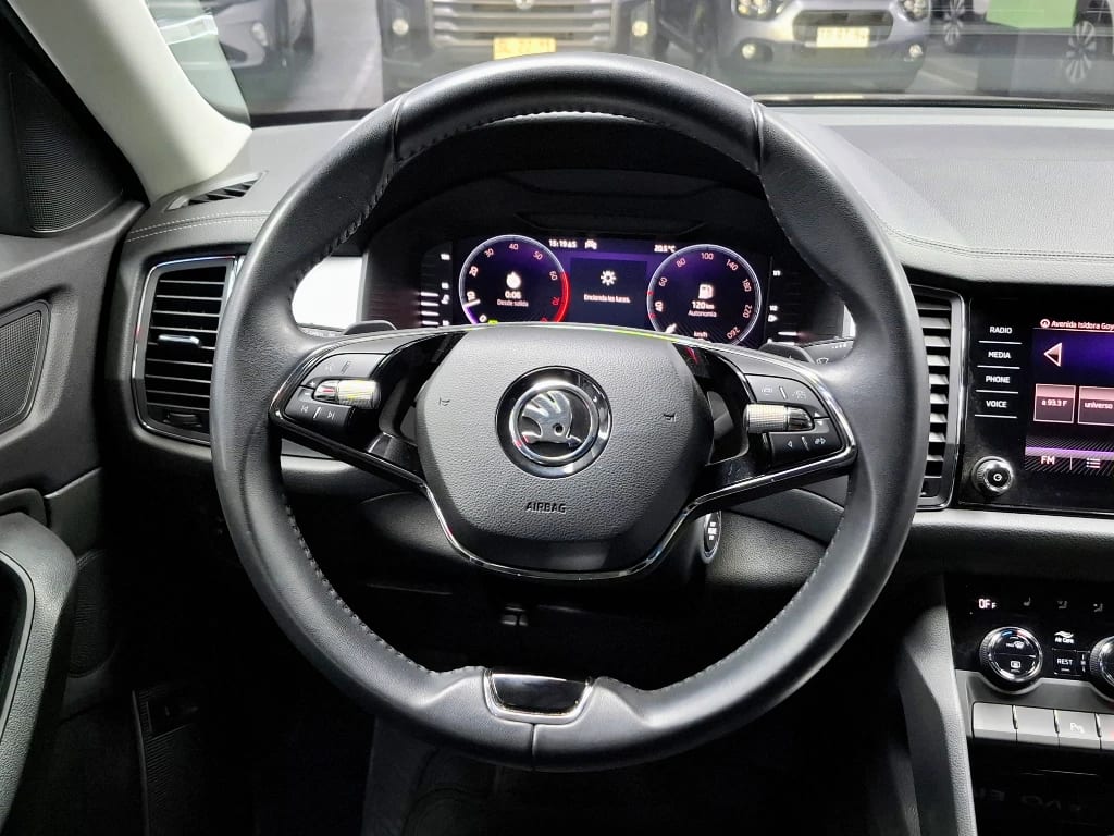 Skoda Kodiaq Kodiak 1.4 Tsi At - Selection año 2025