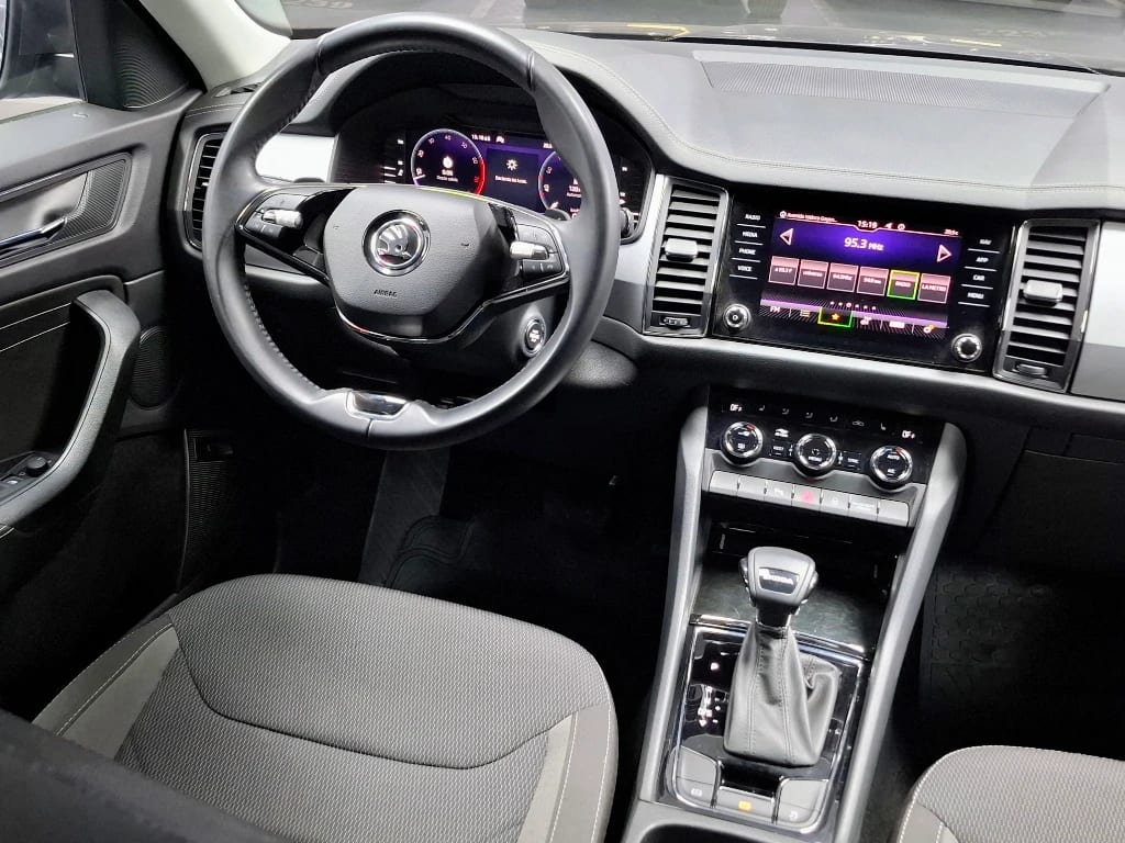 Skoda Kodiaq Kodiak 1.4 Tsi At - Selection año 2025