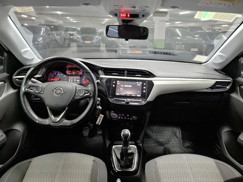 Opel Corsa Edition 1.2 Mt5 año 2022