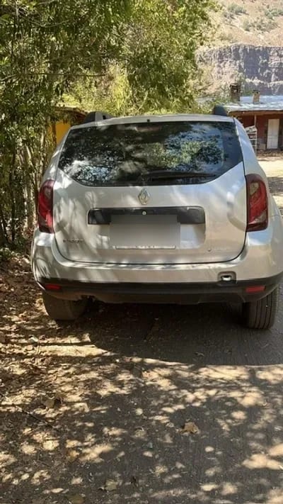 RENAULT DUSTER 1.6 Life Nav Mt año 2020