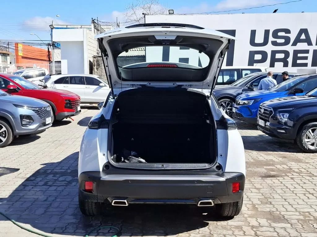 Peugeot 2008 Active año 2025