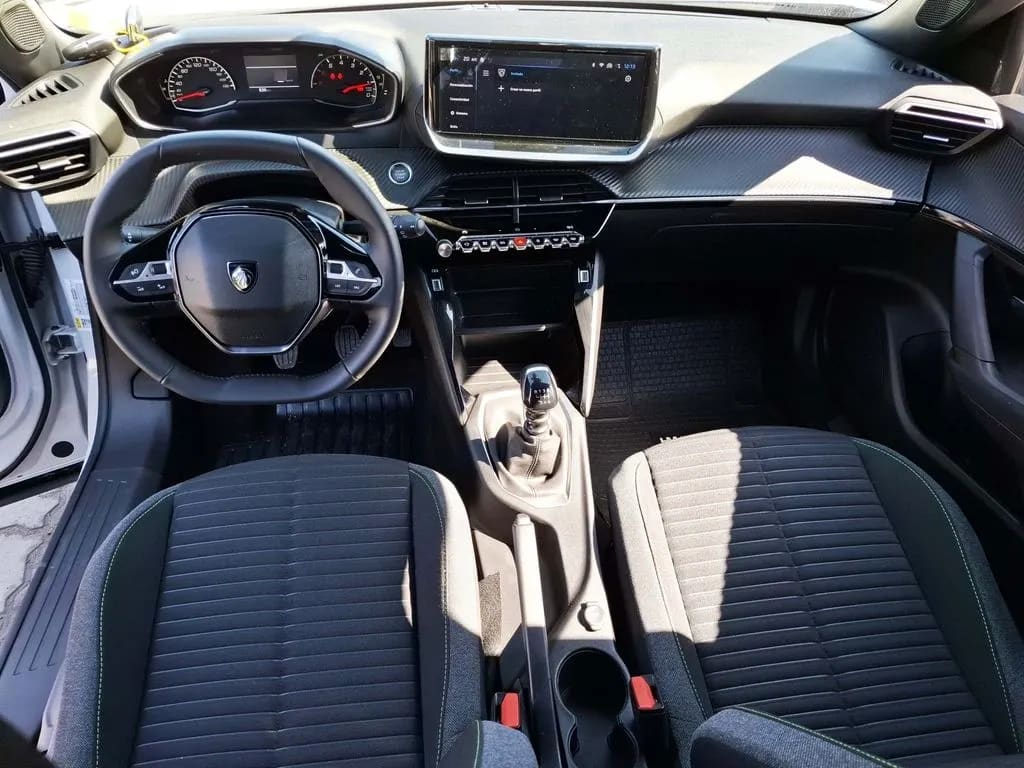 Peugeot 2008 Active año 2025
