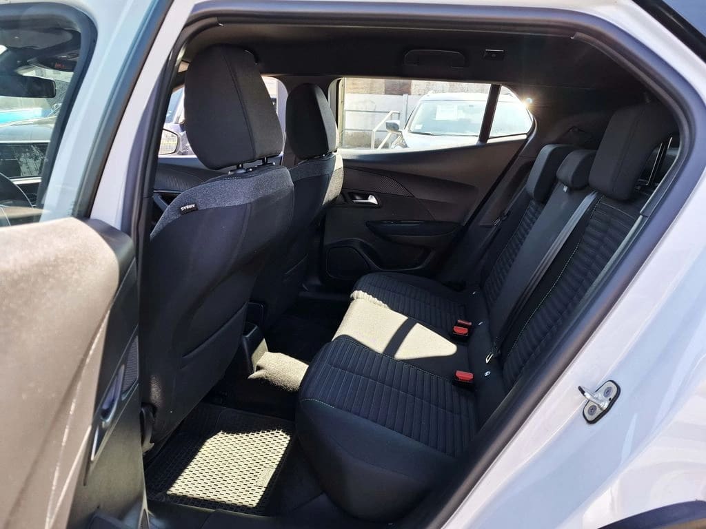 Peugeot 2008 Active año 2025