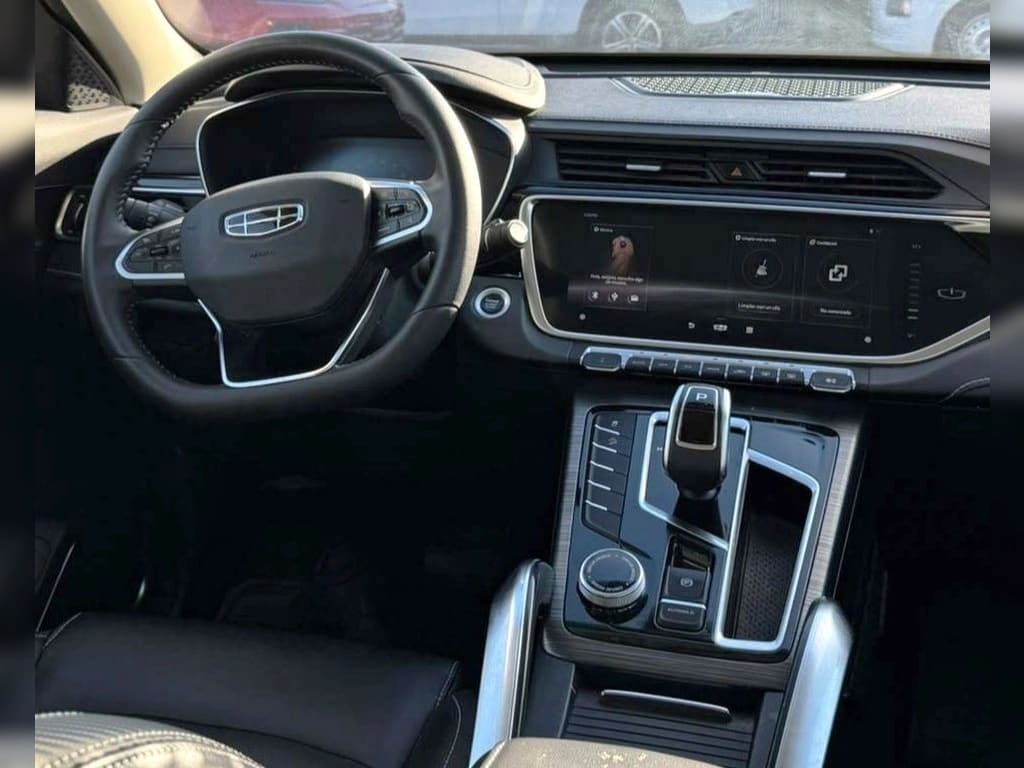 Geely Azkarra Comfort año 2024