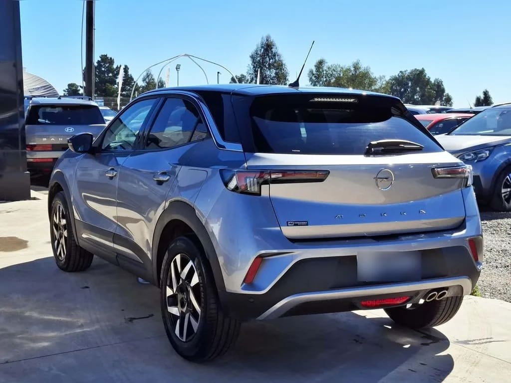 Opel Mokka Elegance 1.2t Mt6 año 2025