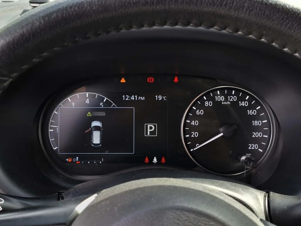 Nissan Kicks 1.6 Advance 4x2 Cvt At 5p año 2023