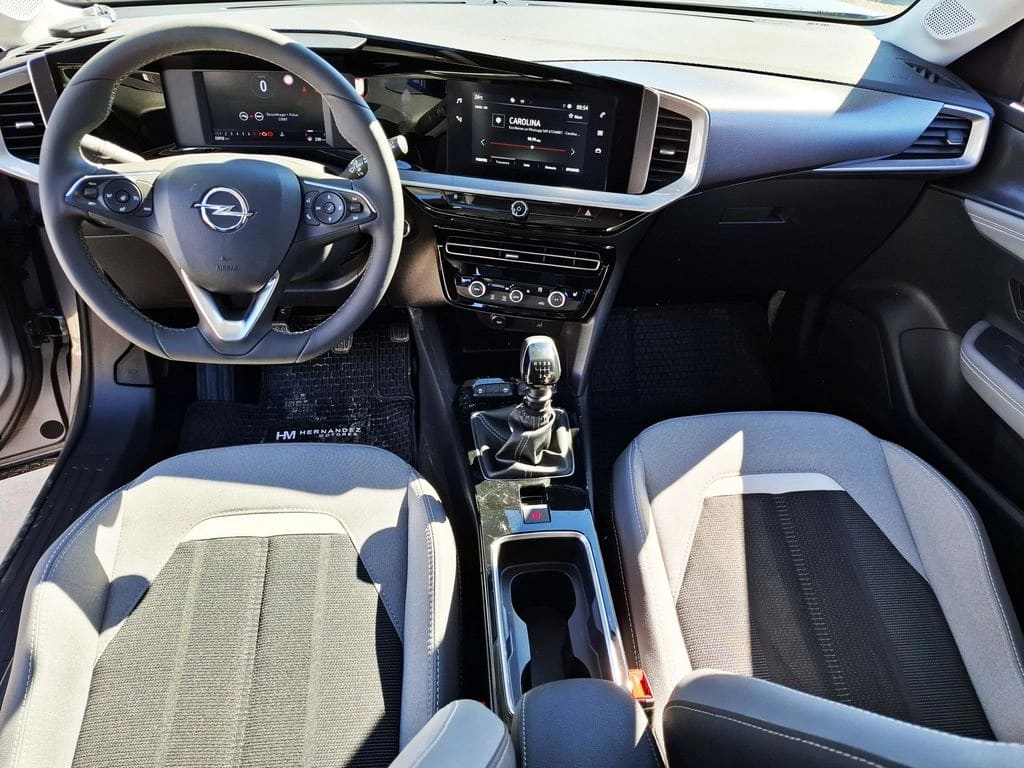 Opel Mokka Elegance 1.2t Mt6 año 2025