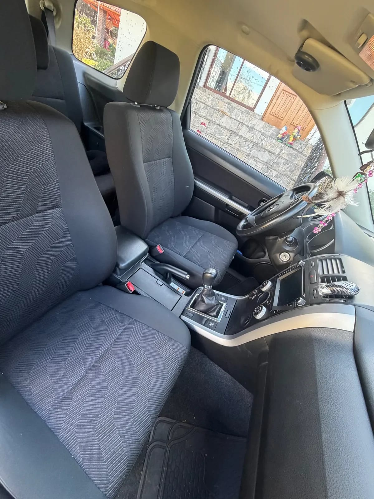 Suzuki Grand Vitara 2.4 G Glx Nav 3p Mt 4x4 año 2019