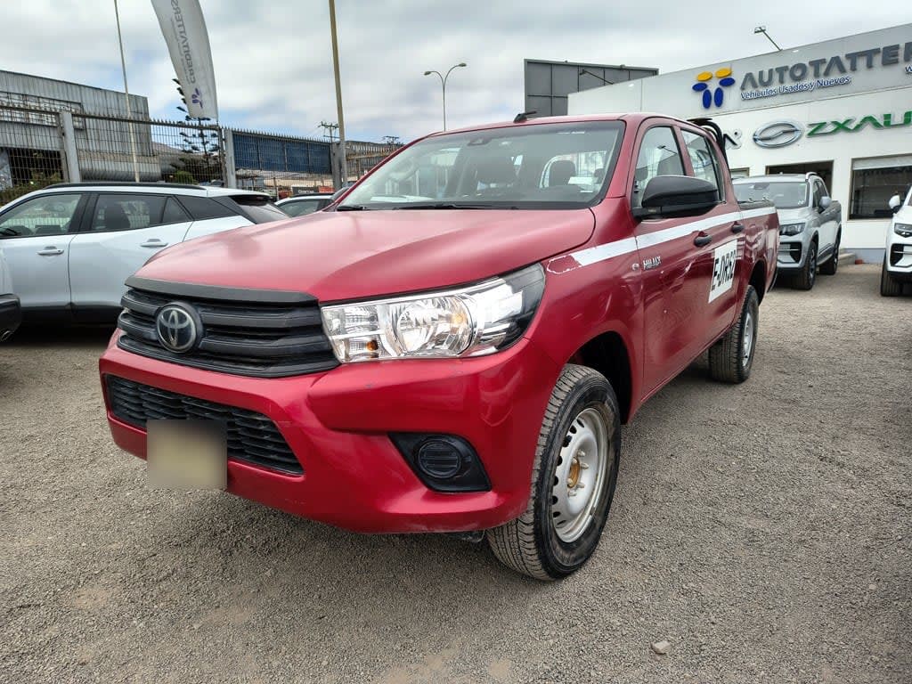Toyota Hilux Tss 2.4 Diesel 4x2 T/m año 2021