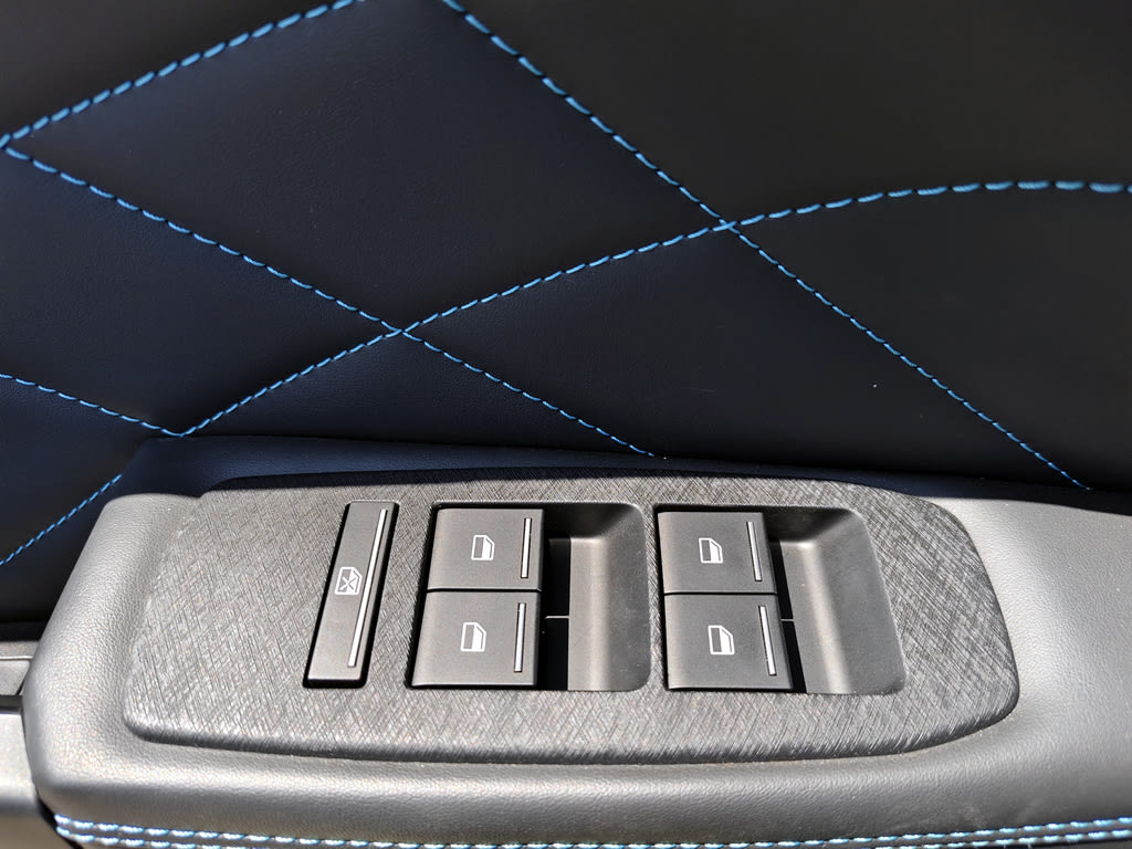 ZX Auto Grand Lion At 4wd año 2026