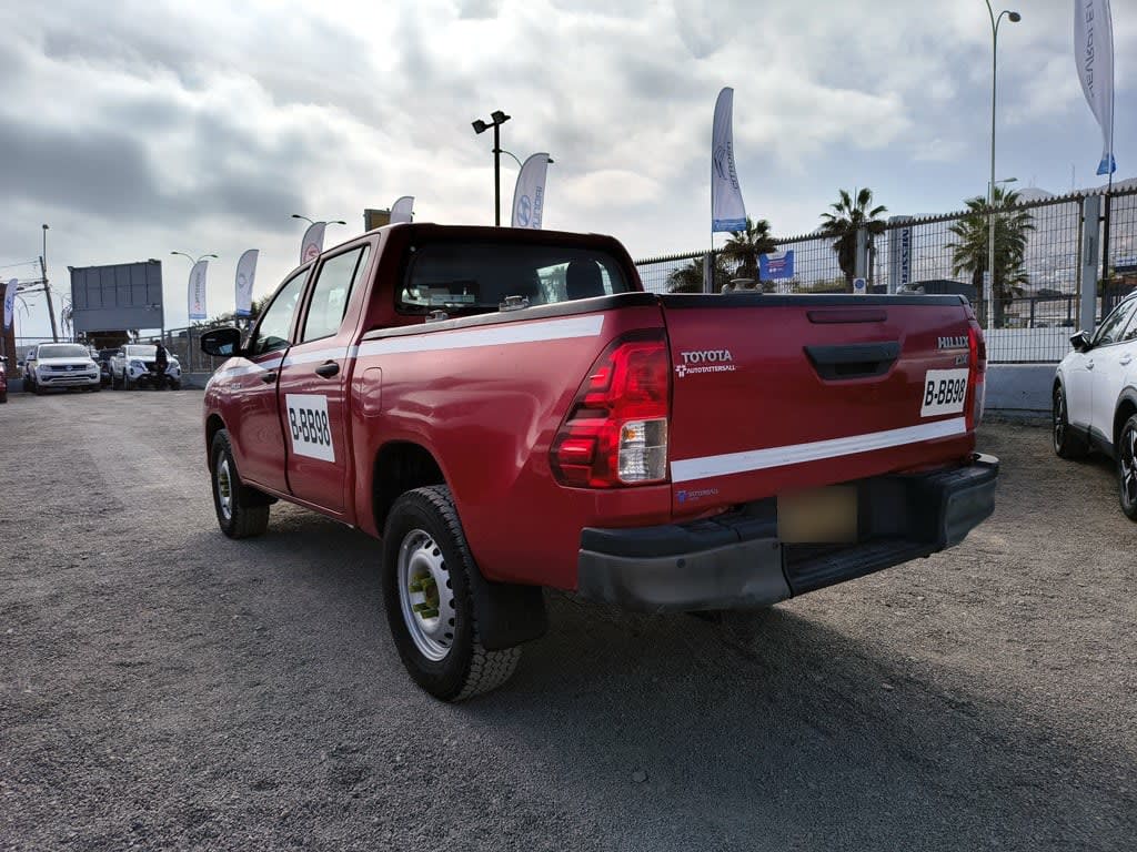 Toyota Hilux 2.4 Dx año 2022
