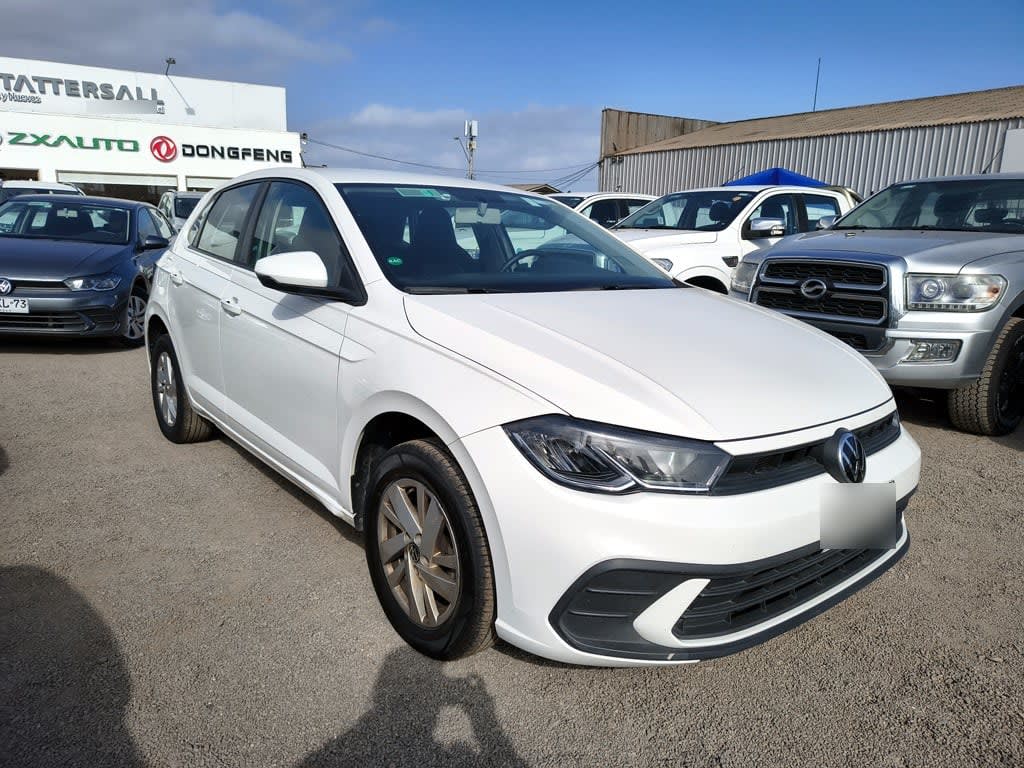 Volkswagen Polo Confortline 1.6 Gasolina 4x2 T/m año 2025