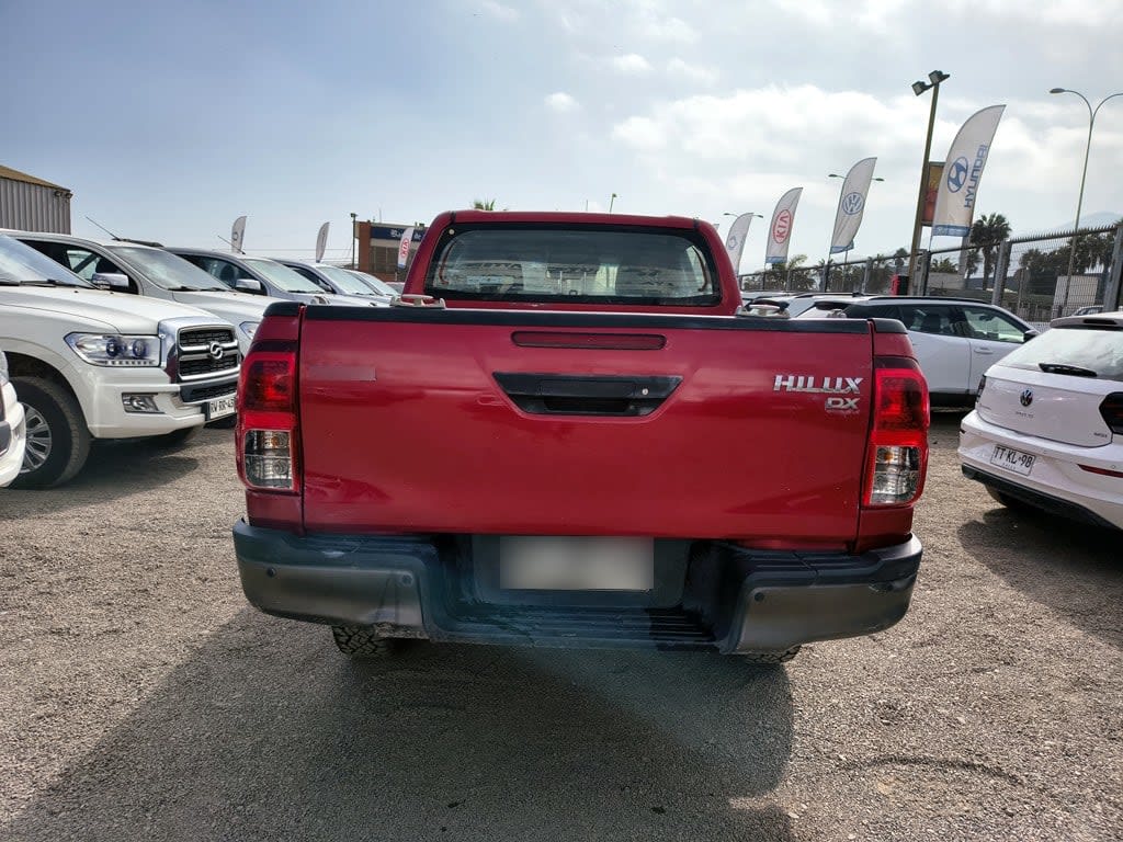Toyota Hilux Tss 2.4 Diesel 4x2 T/m año 2021