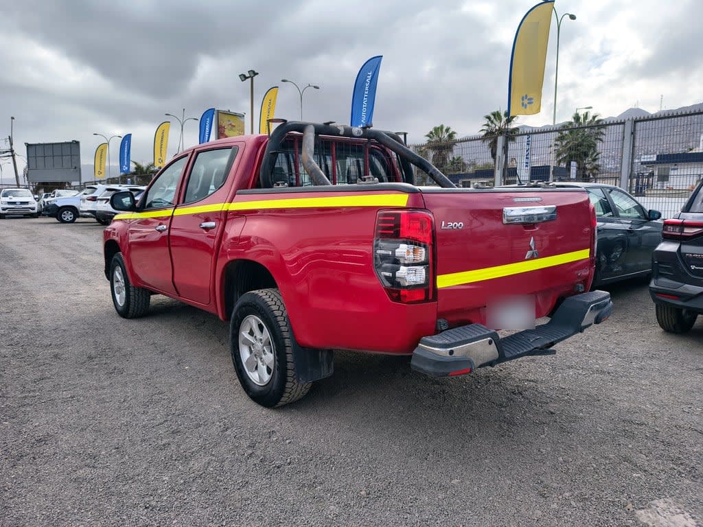 Mitsubishi L200 L200 Katana 2.4 Diesel 4x2 T/m año 2023