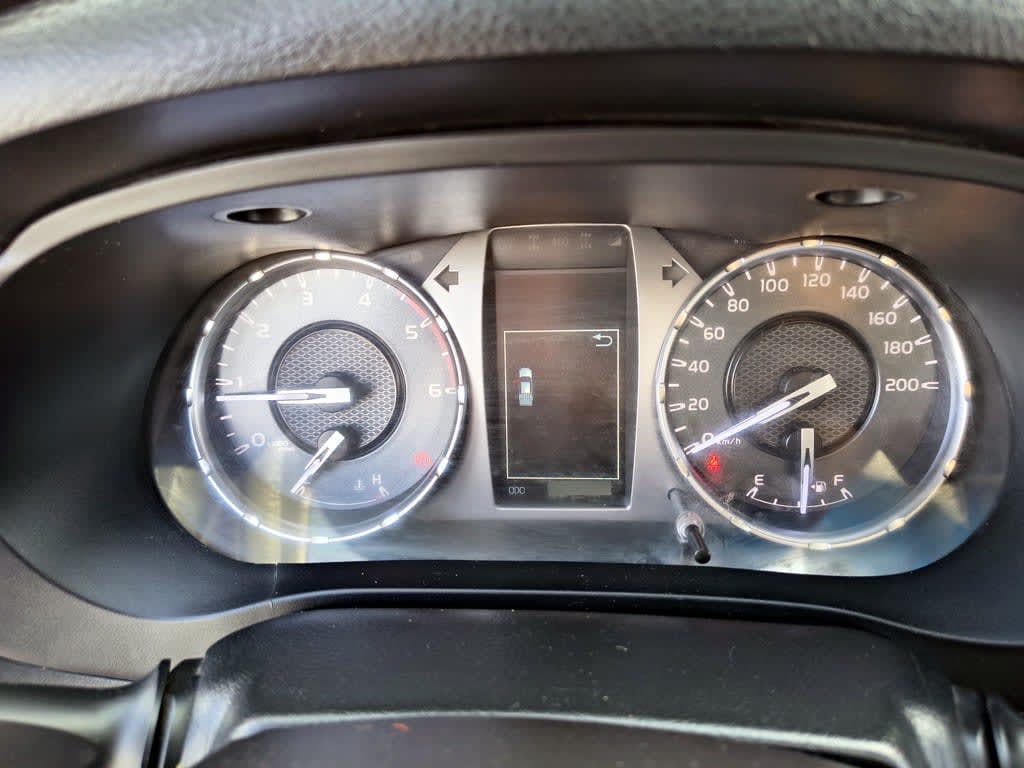 Toyota Hilux 2.4 Dx año 2022
