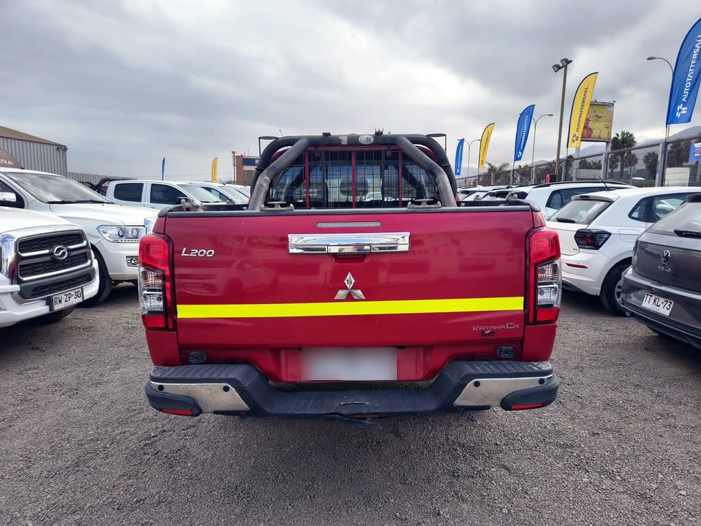 Mitsubishi L200 L200 Katana 2.4 Diesel 4x2 T/m año 2023