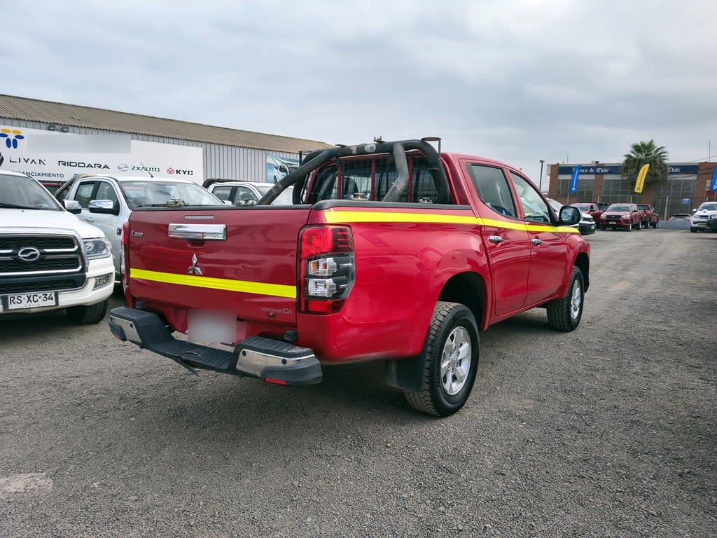 Mitsubishi L200 L200 Katana 2.4 Diesel 4x2 T/m año 2023