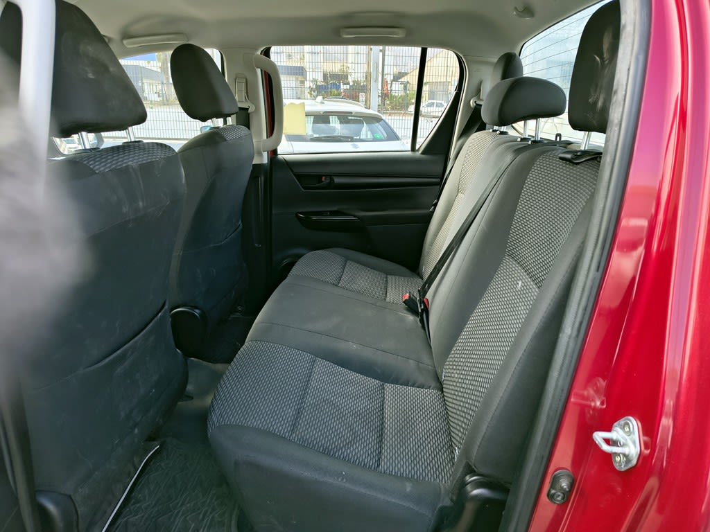 Toyota Hilux 2.4 Dx año 2022