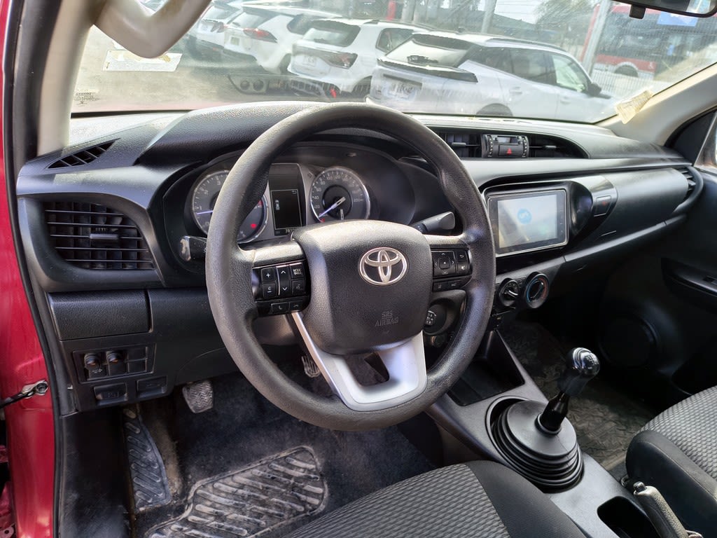 Toyota Hilux Tss 2.4 Diesel 4x2 T/m año 2021