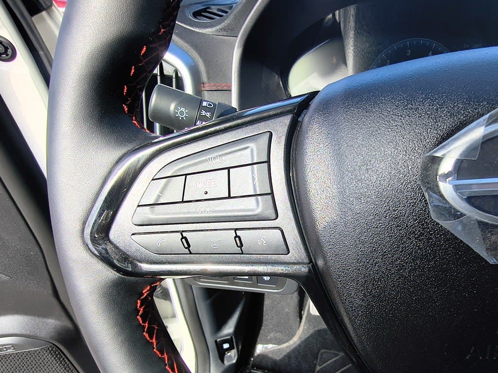 ZX Auto Grand Lion Dlx 4x4 año 2026