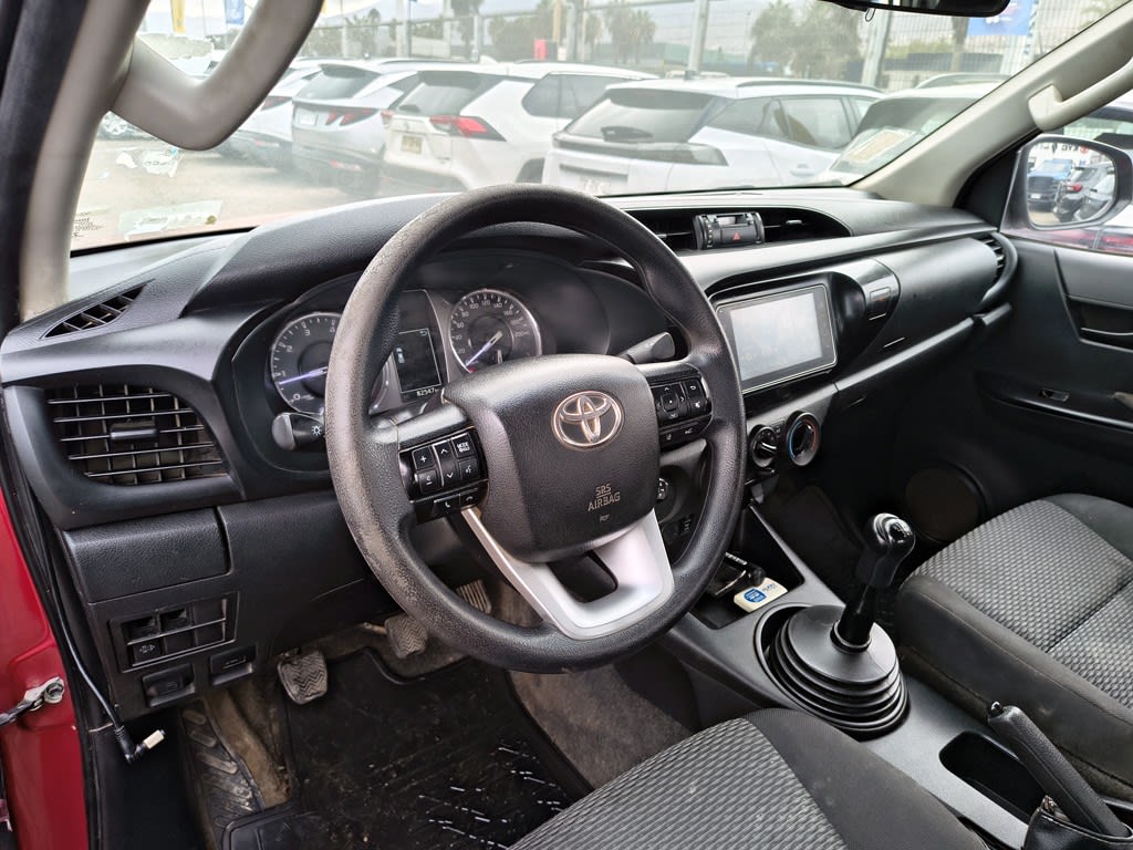Toyota Hilux Hilux Tss 2.4 Diesel 4x2 T/m año 2022
