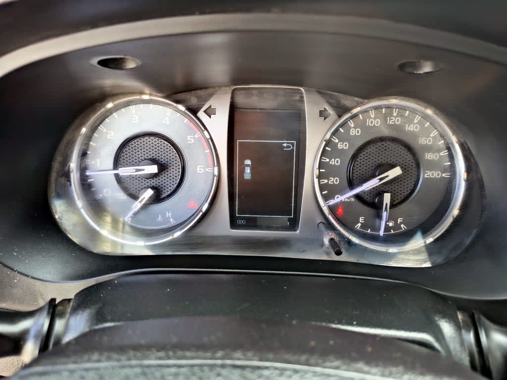 Toyota Hilux Tss 2.4 Diesel 4x2 T/m año 2021