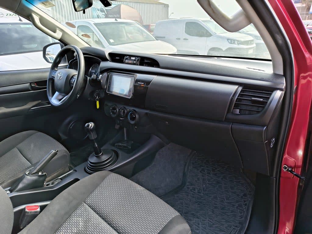 Toyota Hilux 2.4 Dx año 2022