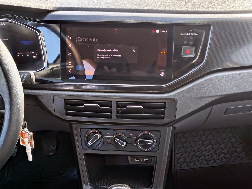 Volkswagen Polo Confortline 1.6 Gasolina 4x2 T/m año 2025