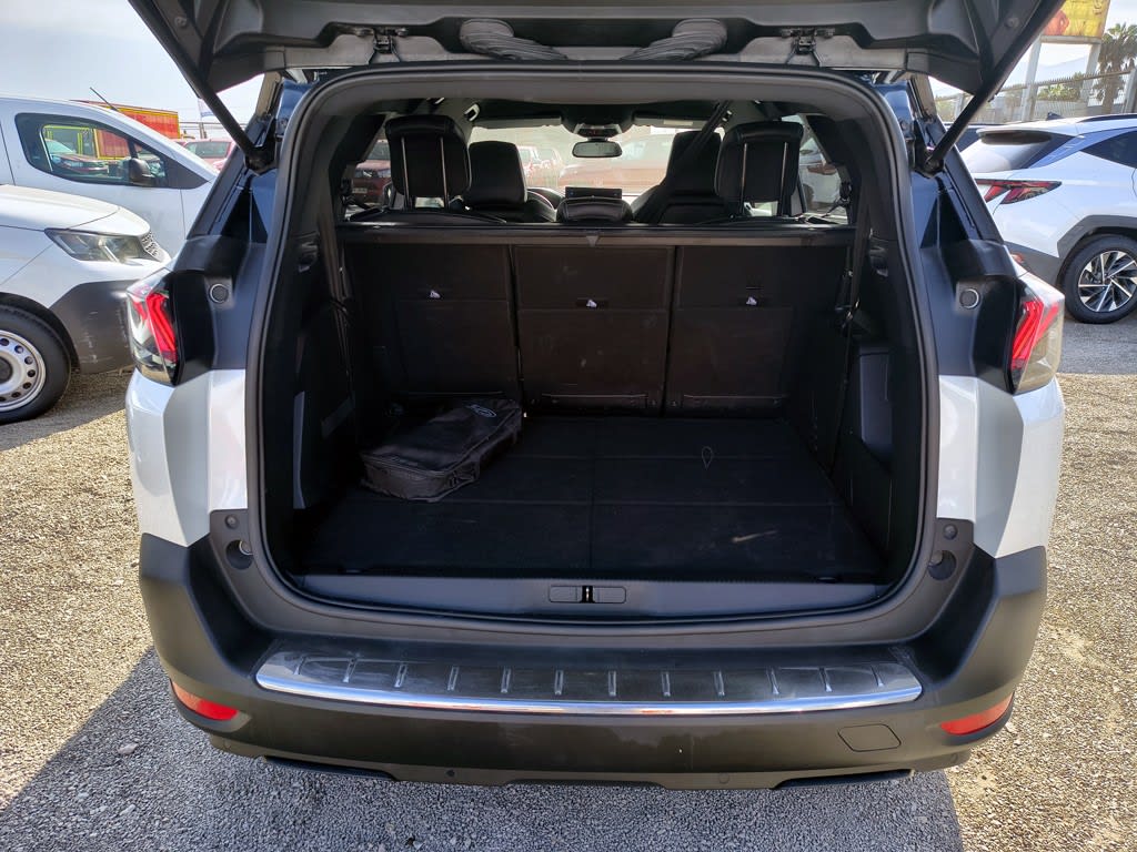 Peugeot 5008 1.6 Allure Pack año 2024