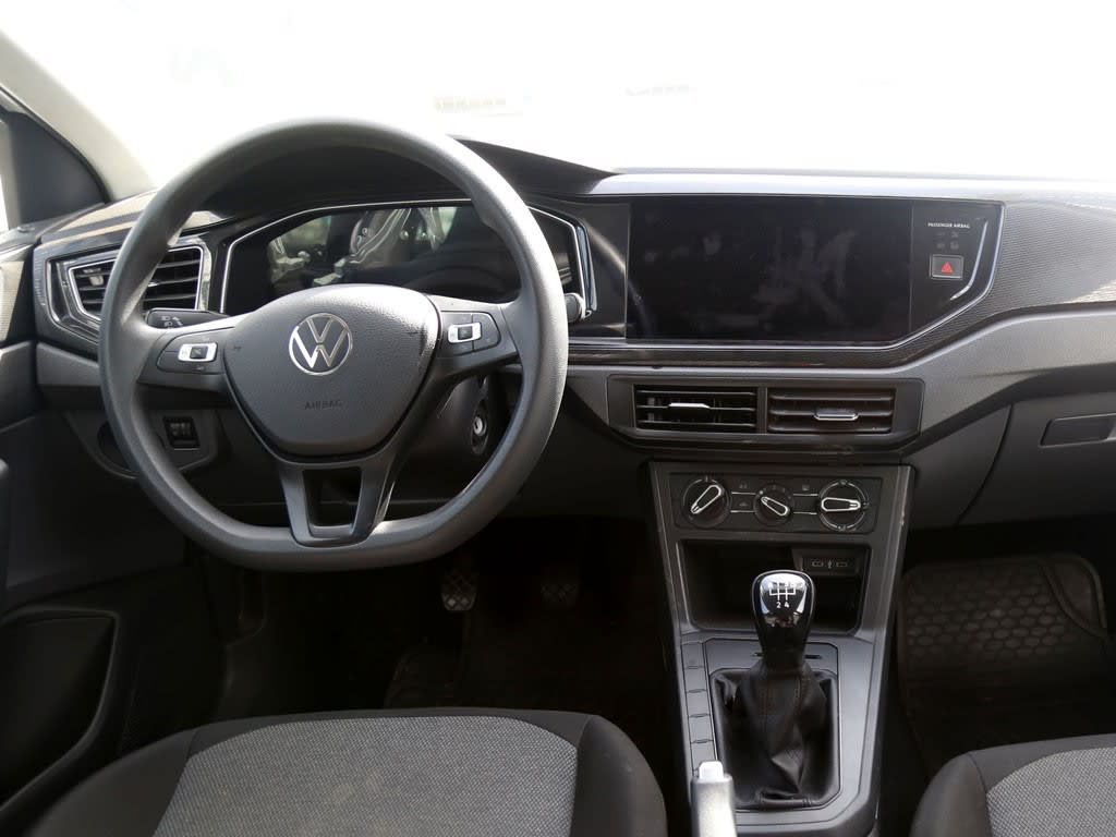 Volkswagen Polo 1.6 Comfortline Mt año 2025