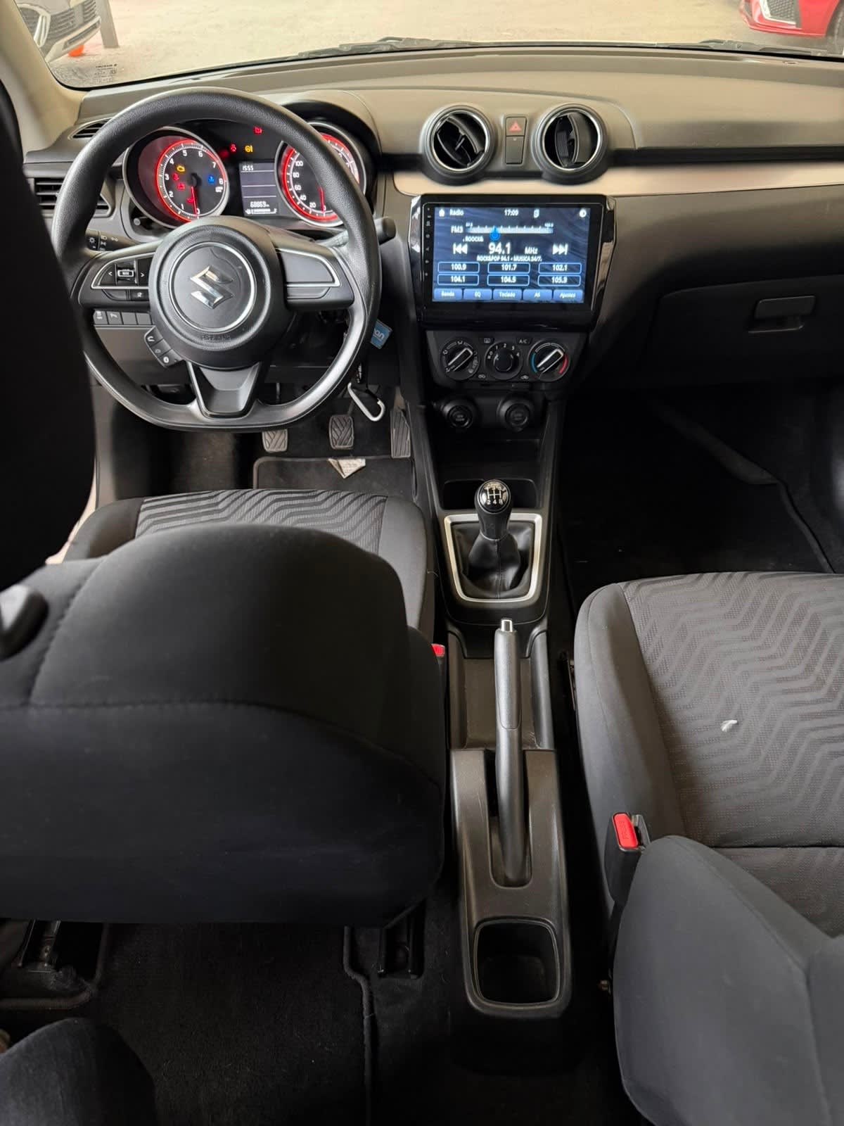 SUZUKI FRONX 1.5 Gl At Hibrido año 2024