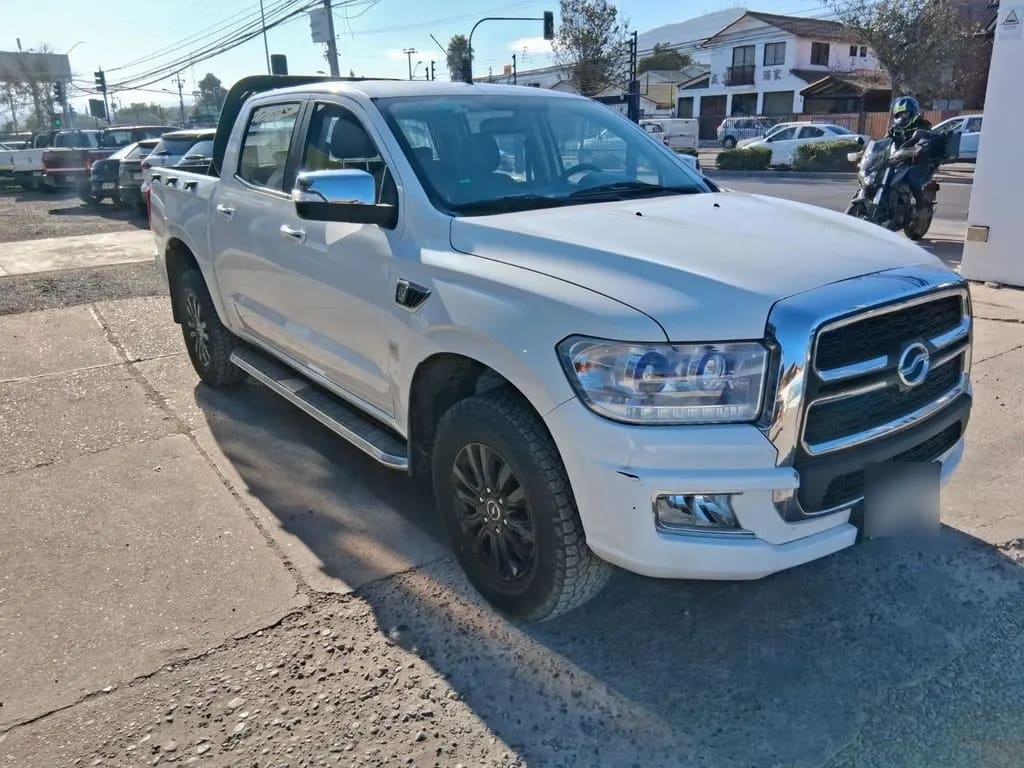 ZX Auto Terralord Dlx 4x2 año 2023
