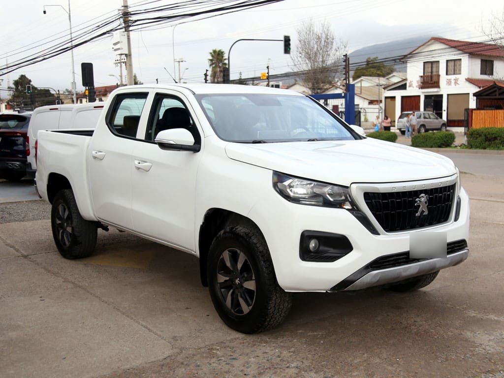 Peugeot Landtrek 1.9 4x2 año 2023