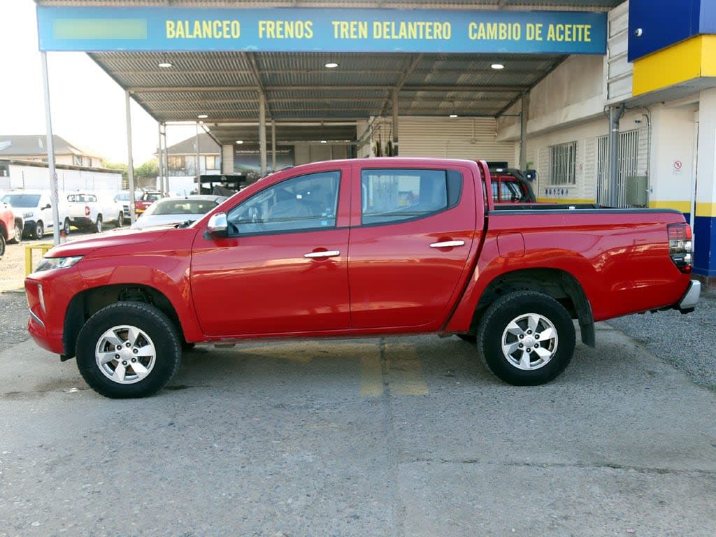 Mitsubishi L200 Katana Crdi año 2022