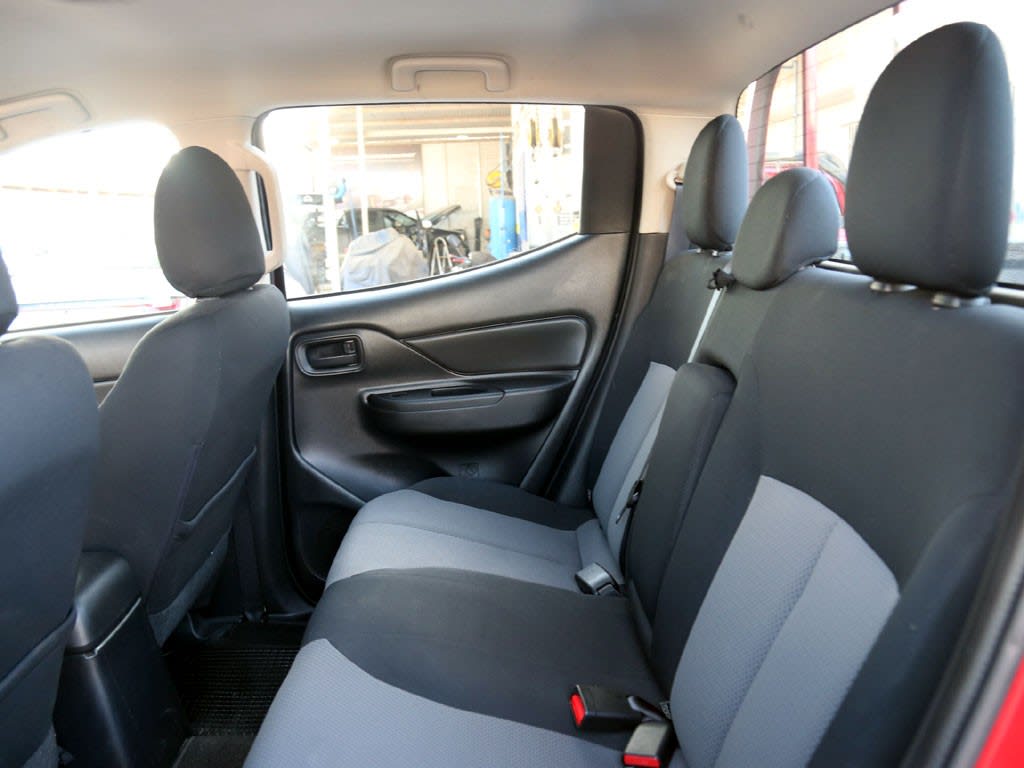 Mitsubishi L200 Katana Crdi año 2022