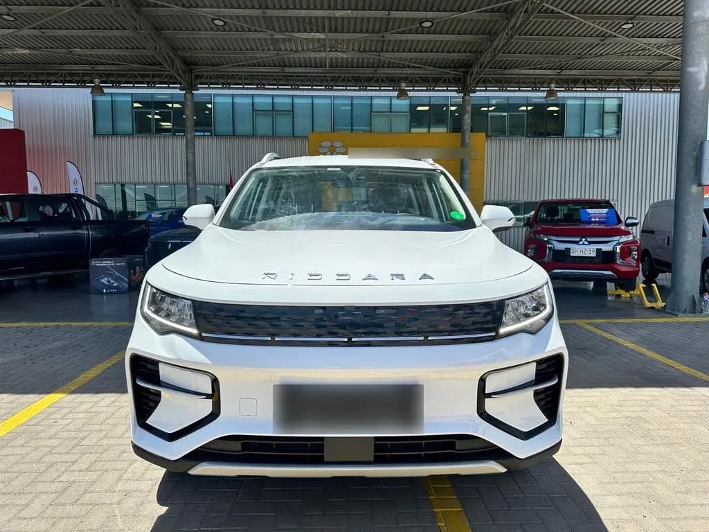 Riddara Rd6 4x2 Air 63 Kwh año 2025
