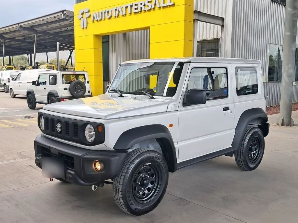 Suzuki Jimny Gl Winche Mt 4x4 año 2026