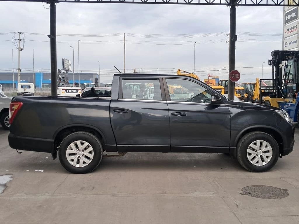 Ssangyong Grand Musso 2.2 Dsl 4x2 Mt año 2024