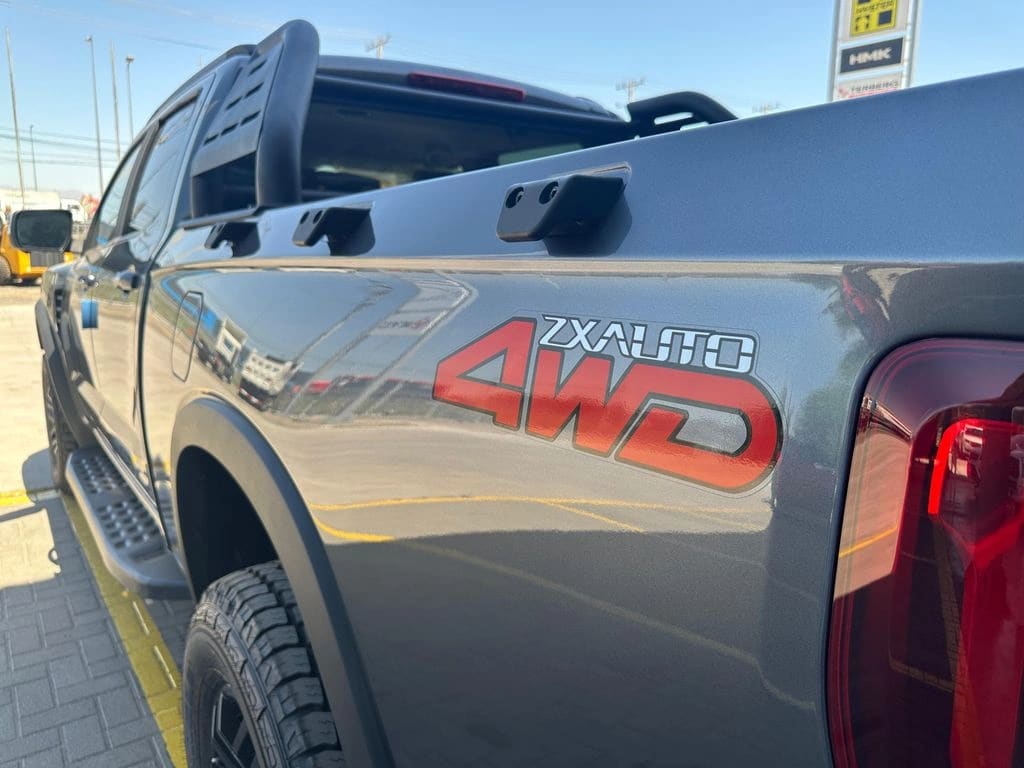 ZX Auto Grand Lion Lux Xl Diesel 4x4 At 2.3 E6 año 2026