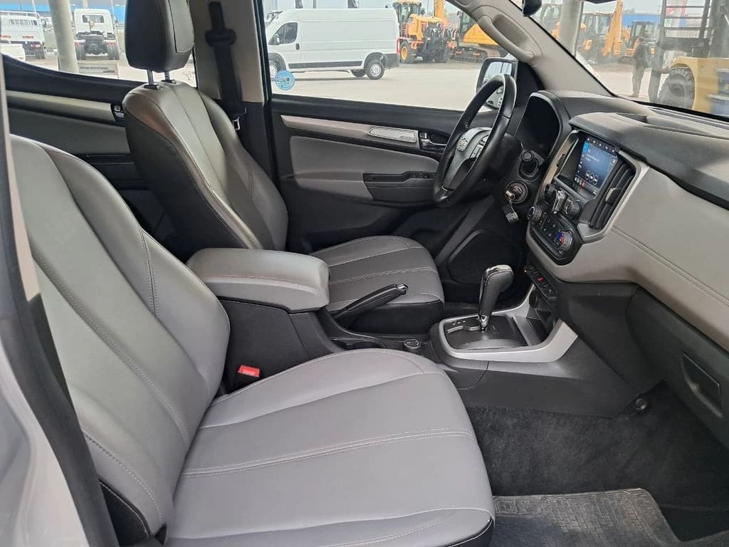 Chevrolet Colorado 2.8 Ltz 4x4 At año 2023