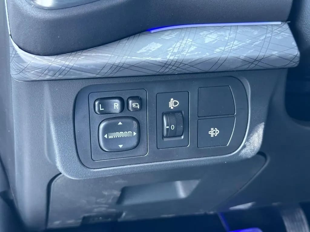 ZX Auto Grand Lion Lux Xl Diesel 4x4 At 2.3 E6 año 2026
