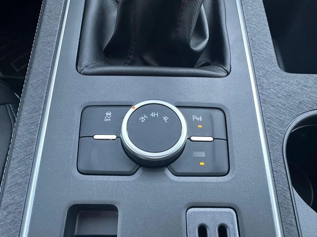 ZX Auto Grand Lion Luxury Mt 4x4 (diesel) año 2026