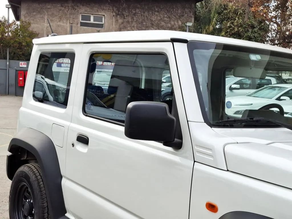 Suzuki Jimny 1.5 Gl Valor + Iva año 2025