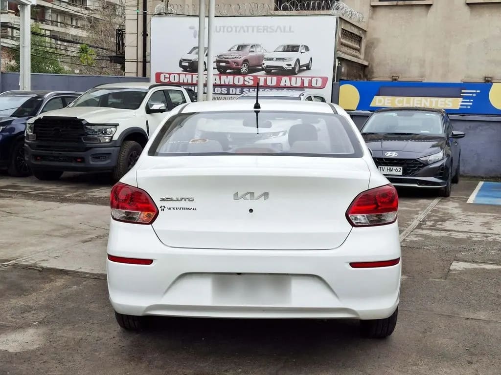 Kia Soluto 1.4 año 2022
